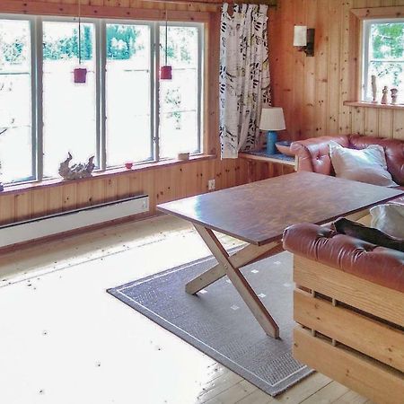 3 Bedroom Cozy Home In Amal Torpane Bagian luar foto