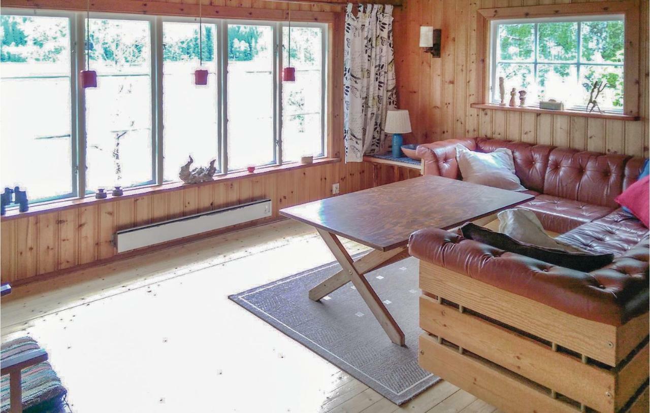 3 Bedroom Cozy Home In Amal Torpane Bagian luar foto
