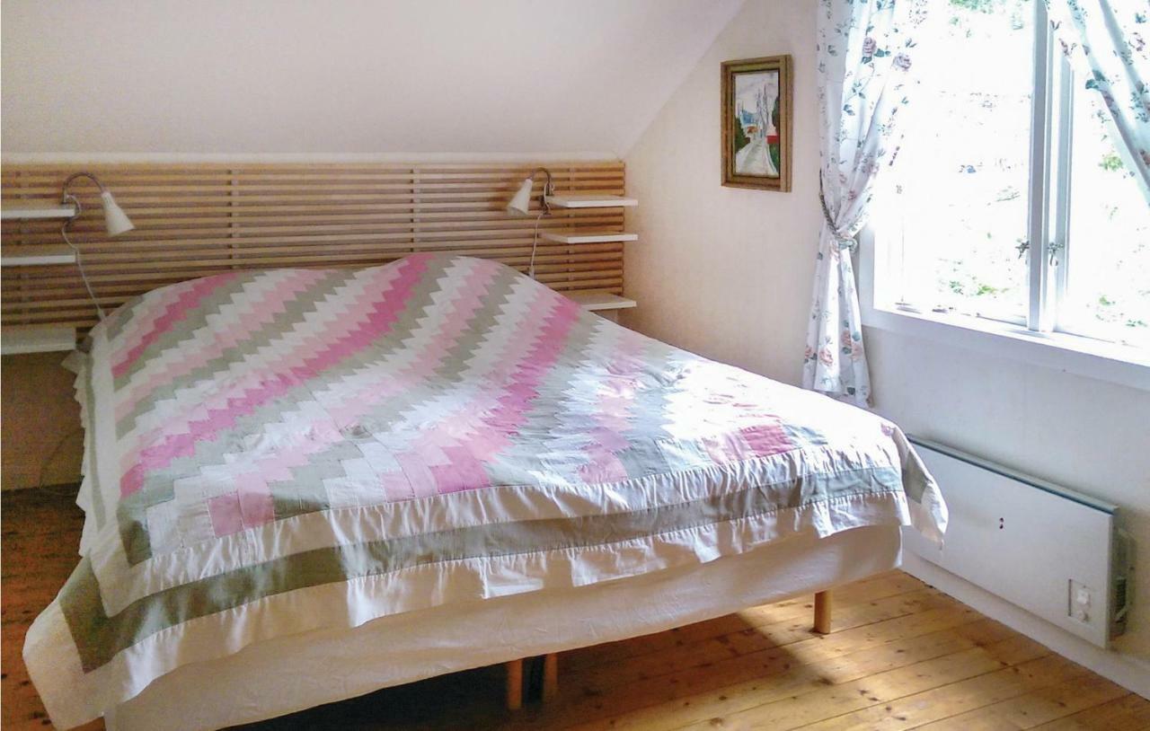 3 Bedroom Cozy Home In Amal Torpane Bagian luar foto